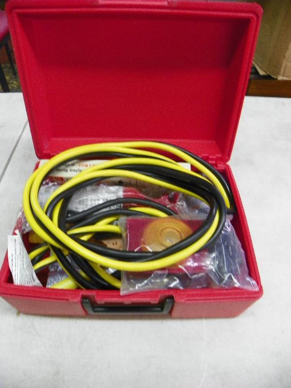 SEARS ROAD EMERGENCY KIT