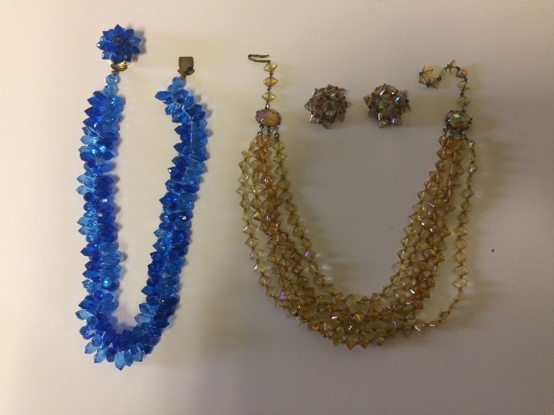 Vintage Jewelry Necklaces & Earrings