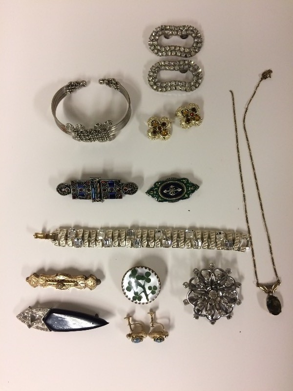 Vintage Jewelry Necklaces Bracelets Earrings BroochesPins Shoe Clips