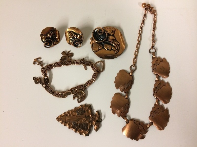 Vintage Jewelry Copper Necklace Bracelets BroochesPins Earrings