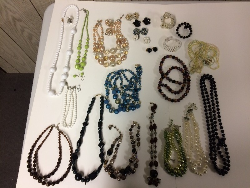 Vintage Jewelry Costume Necklace Bracelets Earrings