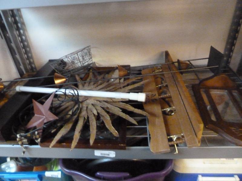 lot 312 image: Shelf Lot