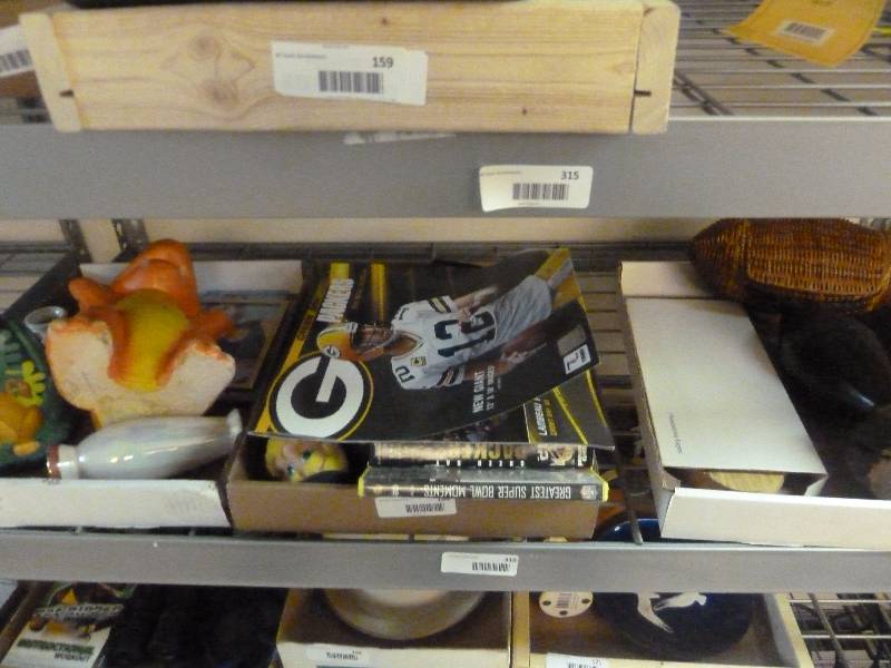 lot 316 image: Shelf Lot
