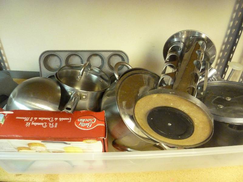lot 352 image: Kitchen Lot