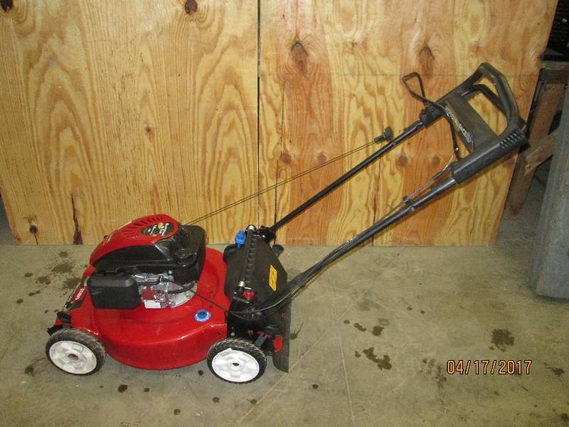 Toro Personal Pace 21 Lawn Mower