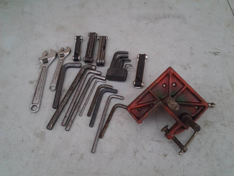 Large Lot Of Allen wrenches & Hex Key Sets, 2 Adjustable Wrenches & Bench Vice