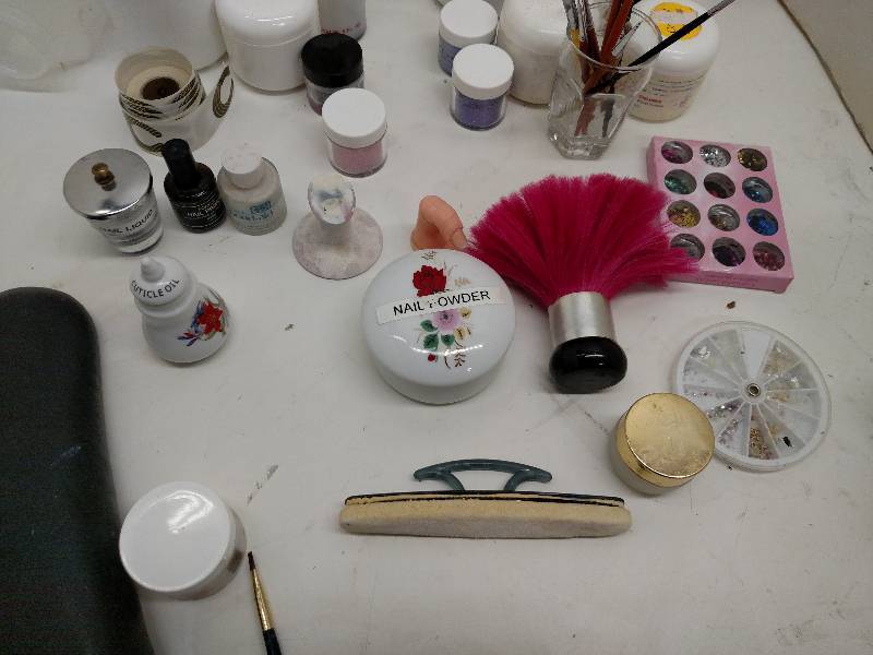 Asstd Nail Station Supplies...
