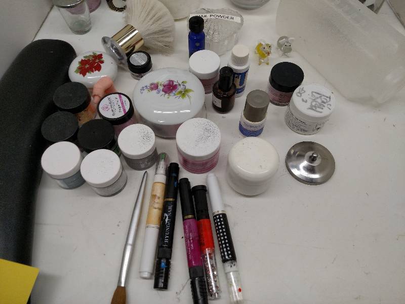 Asstd Nail Station Supplies...