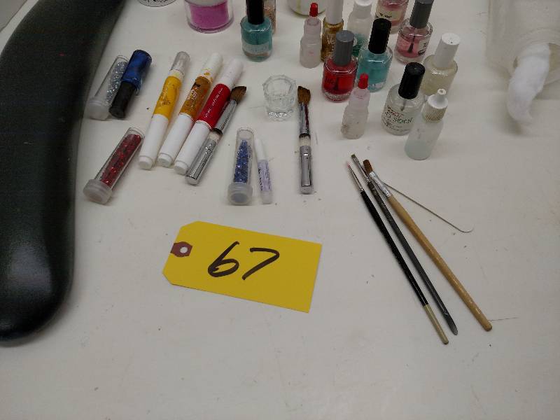 Asstd Nail Station Supplies...