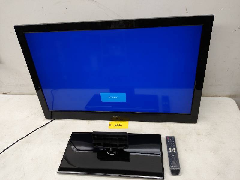 Viore 39 Flat Screen TV with Pedes...