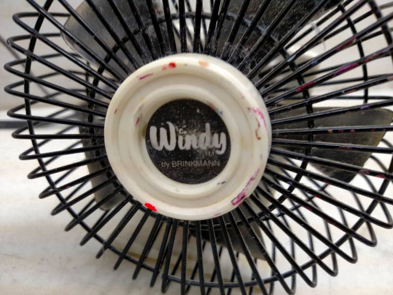 (2) Brinkman Windy Salon Fans, Work...