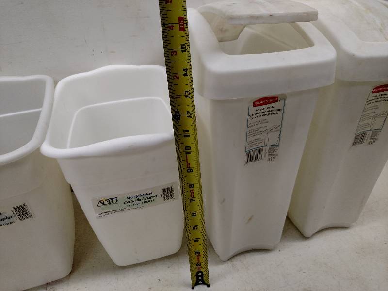(4) Trash Cans...