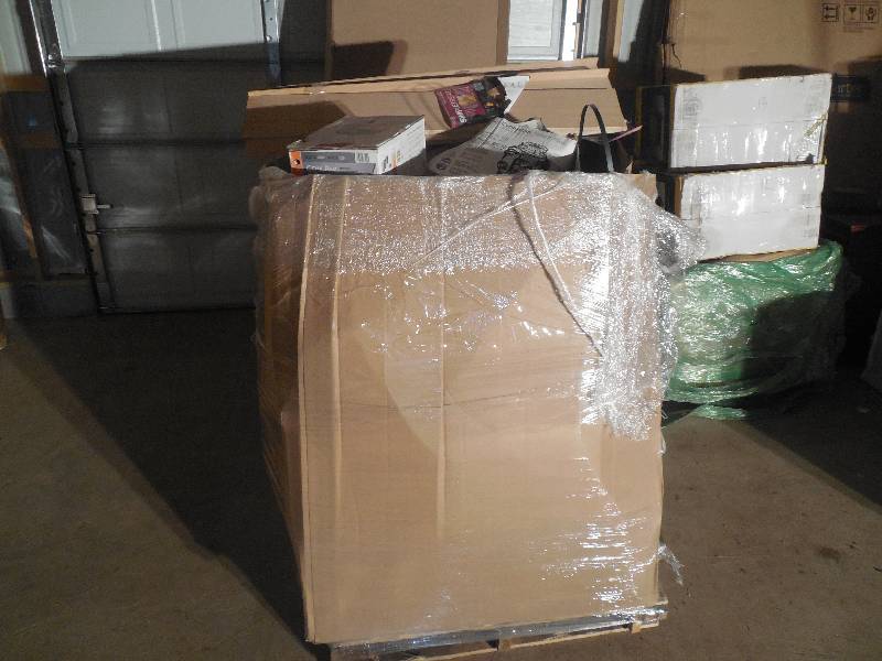 PALLET LOT OF GENERAL MERCHANDISE AND TOOLS