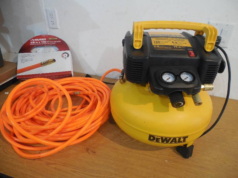 DEWALT AIR COMPRESSOR AND HOSE