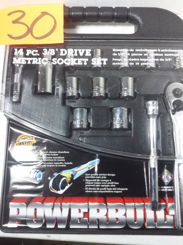 Powerbuilt, 14 Piece, 38 in drive Metric Socket Set PRO GRADE, 12 Pc Metric Combination Wrench set