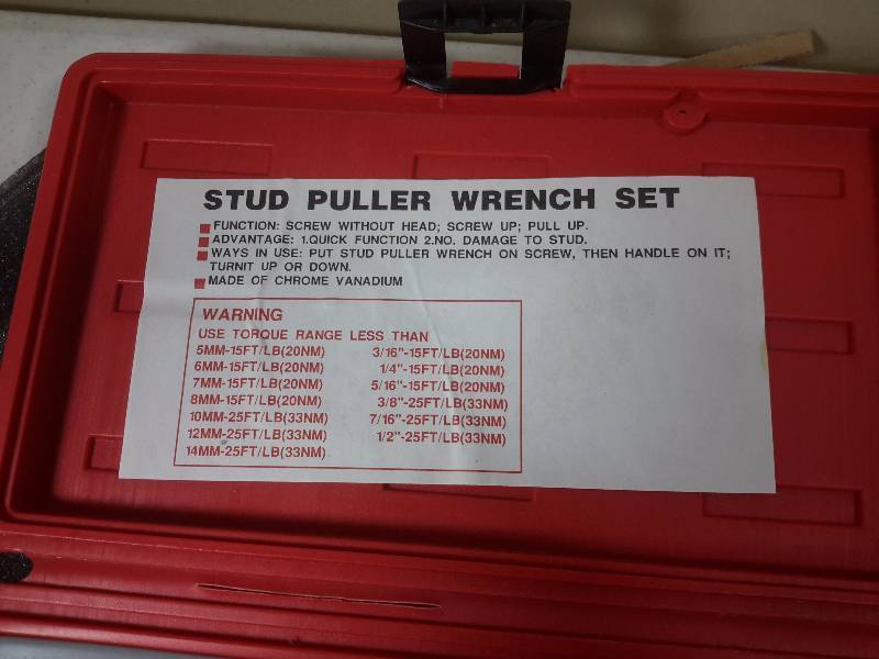 Stud Puller Wrench set Combination Extractor and Drill set 7 piece Star Key Driver Set