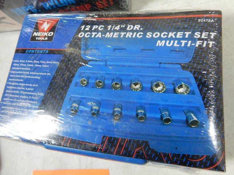 Spring clamp set, Socket set, 5 Piece Box Ratchet set.. Metric. 12 piece 14 in drive metric socket set