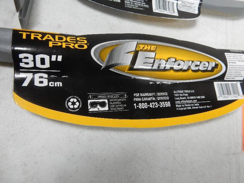 THE ENFORCER� 30 in and 14 in wrecking Bars