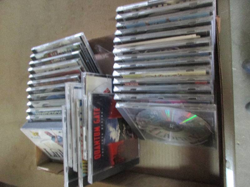 lot 12 image: 33 vintage video games