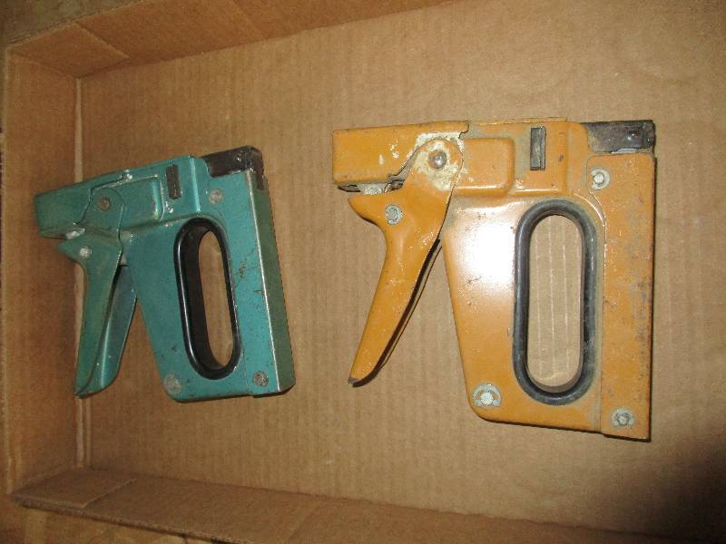 lot 36 image: 2 staple guns