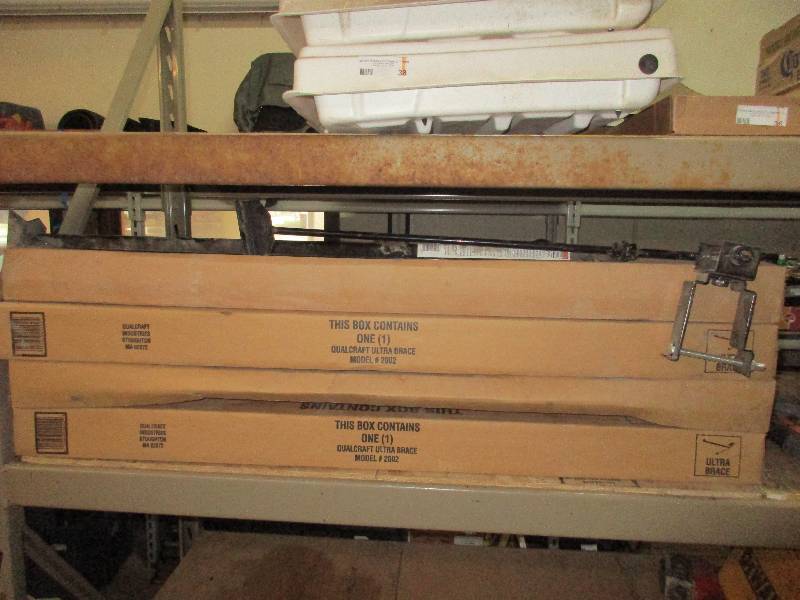 lot 41 image: 5 qualacraft ultra brace  model  #2002