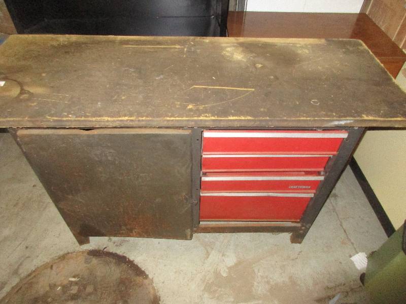 lot 91 image: work bench