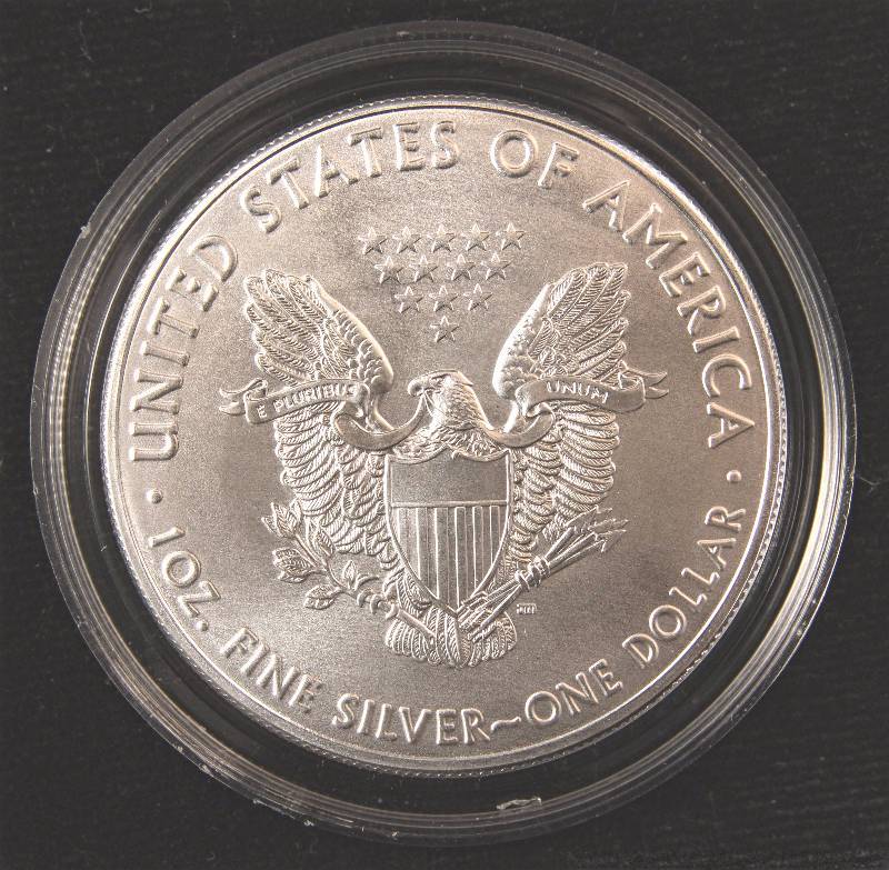 2017 AMERICAN SILVER EAGLE 1 TROY OZ. .999 FINE SILVER DOLLAR IN AIRTITE