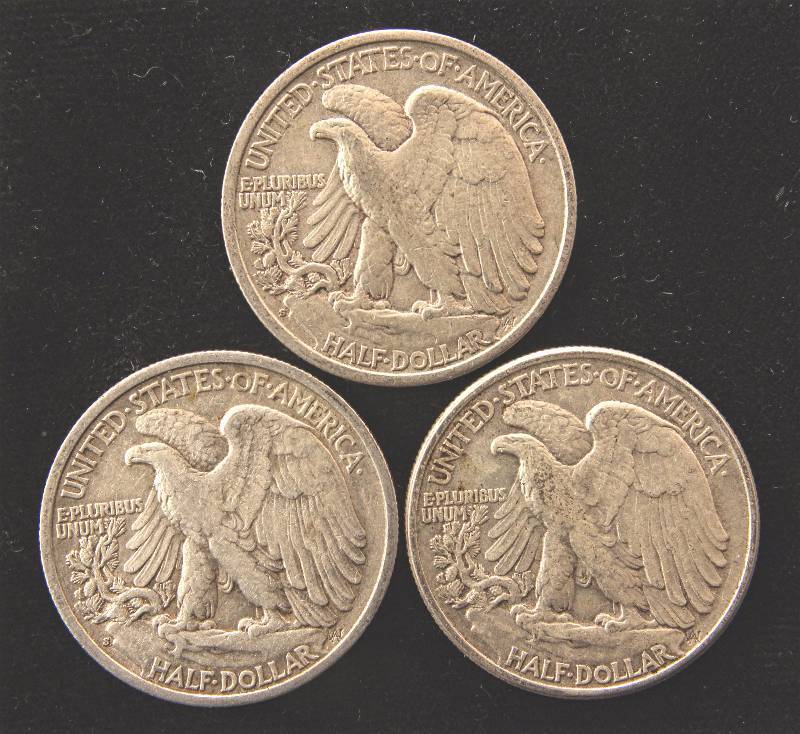 GROUP OF 3 WALKING LIBERTY SILVER HALF DOLLARS 1941S, 1942S, 1944P