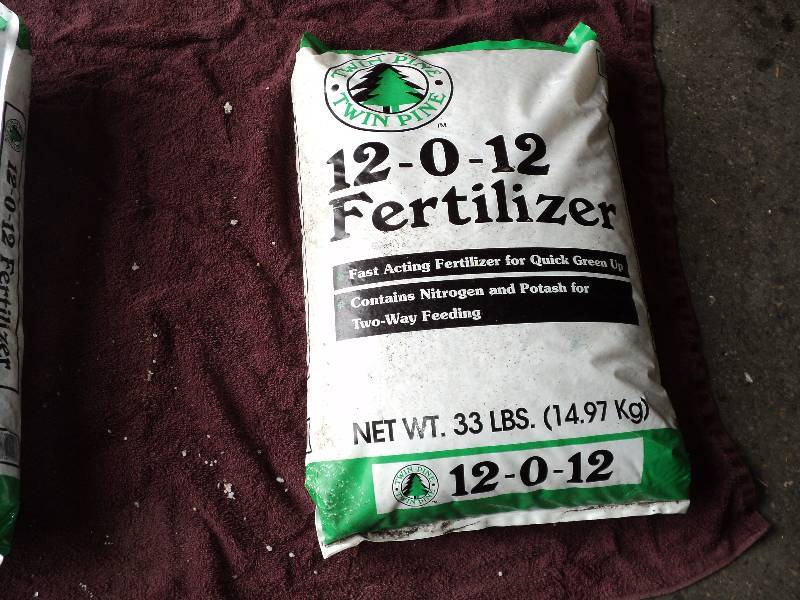 twin pine fertilizer, 33 lbs, 12-0-...