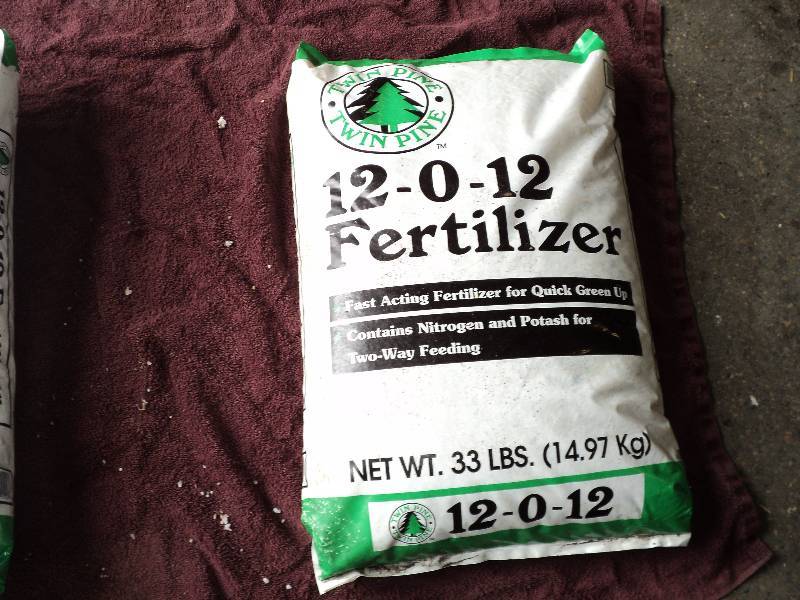 twin pine fertilizer, 33 lbs, 12-0-...