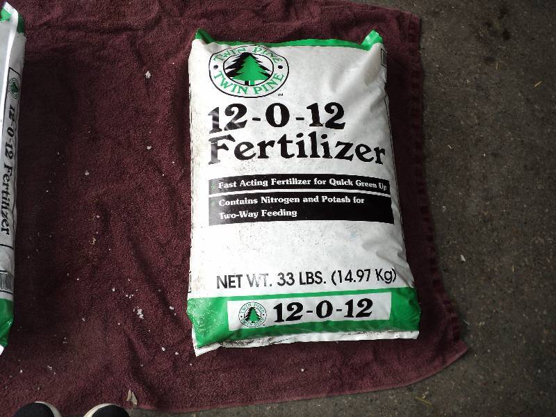 twin pine fertilizer, 33 lbs, 12-0-...