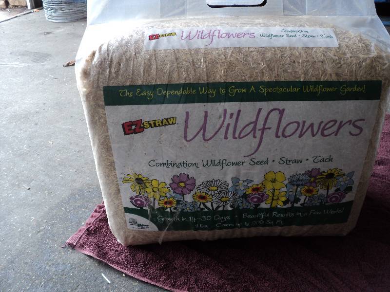 EZstraw wildflowers, 11 lbs., cover...