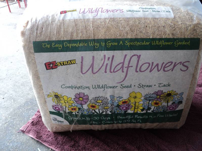 EZstraw wildflowers, 11 lbs., cover...