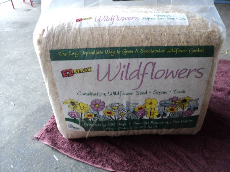 EZstraw wildflowers, 11 lbs., cover...