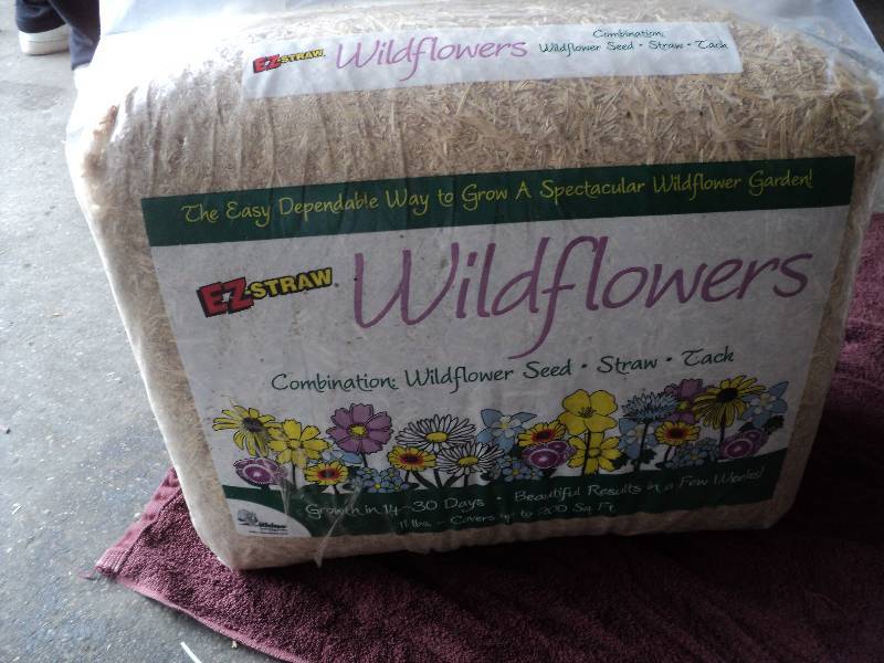 EZstraw wildflowers, 11 lbs., cover...