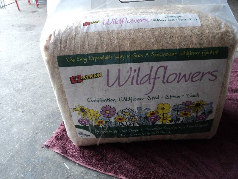 EZstraw wildflowers, 11 lbs., cover...