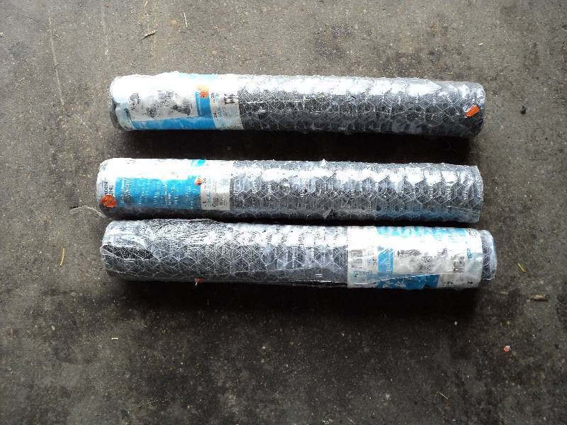 3 galvanized hex wire netting, 24in...