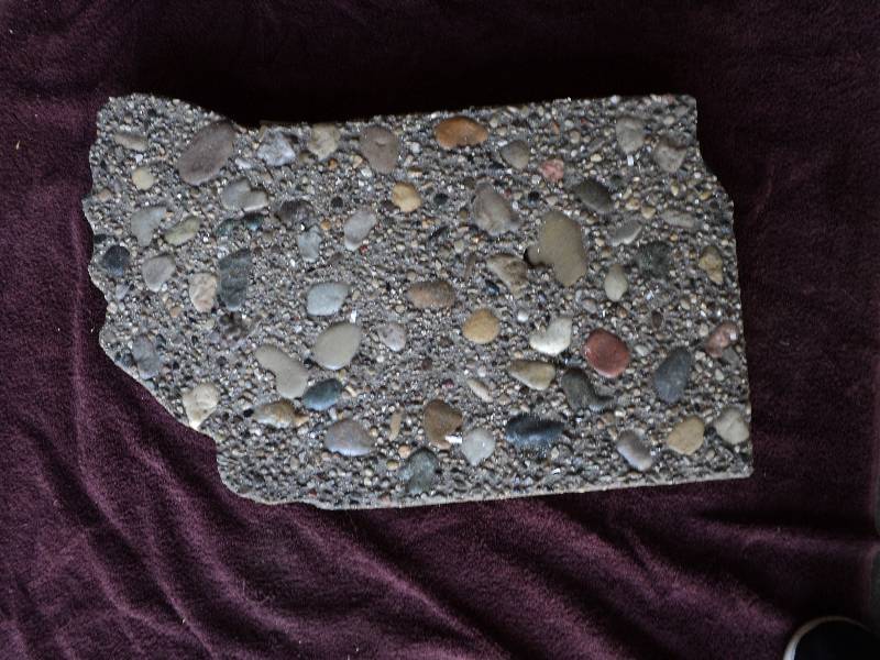 cement stepping stone, 20inx14in...