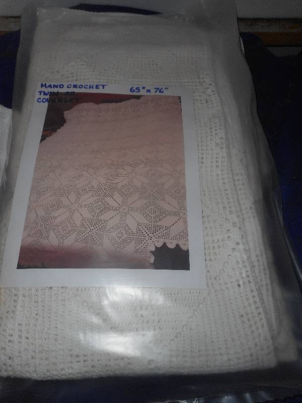 HAND CROCHETED TWIN COVERLET