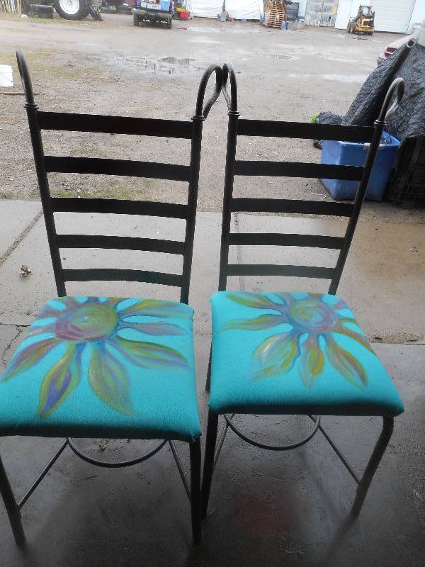 2 METAL HIGH BACK CHAIR