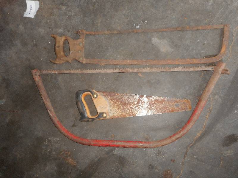 3 VINTAGE HAND SAWS