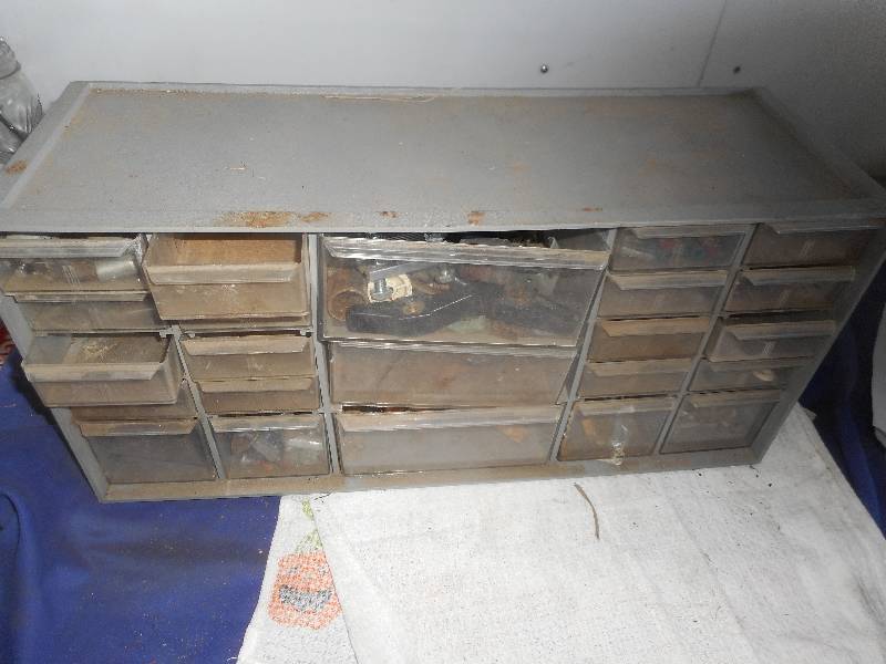 PARTS CABNET