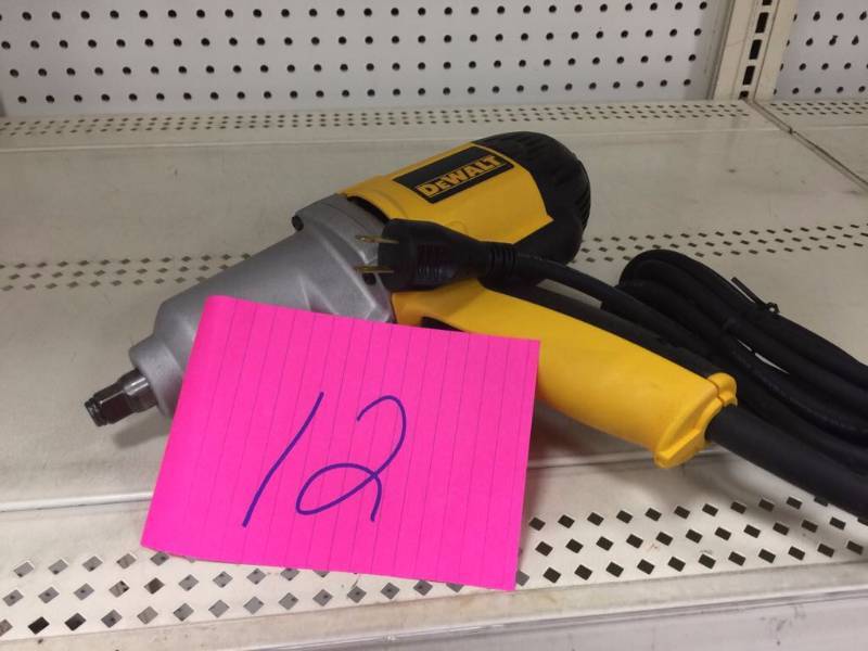 Dewalt 12 Reversing Impact Wrench  with Hog Ring Retainer never used