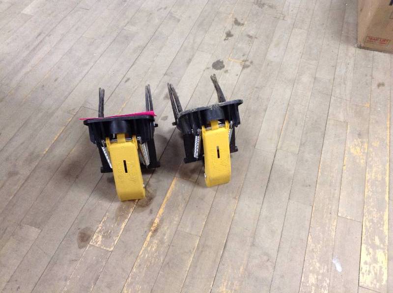 Lot of 2 Tom Cat Mole Trap