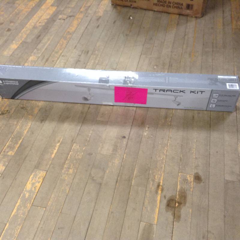 Lithonia Lightning 3 light step Baffle Track Kit white