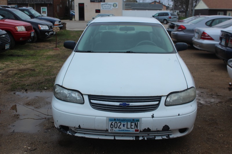 lot 1453 image: 2003 Chevrolet Malibu