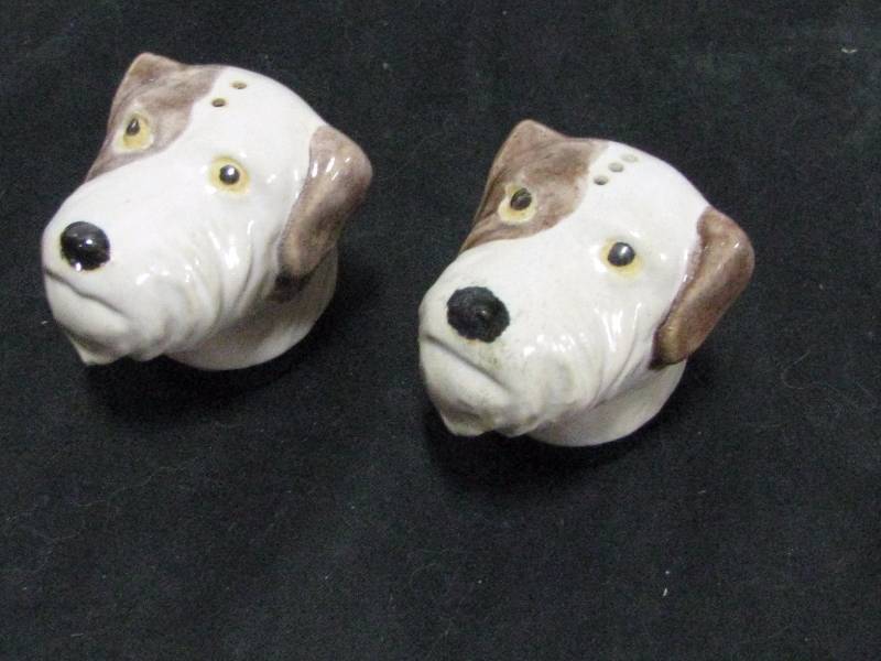 lot 22 image: Rosemeade Pottery Fox Terrier Dog SaltPepper Set
