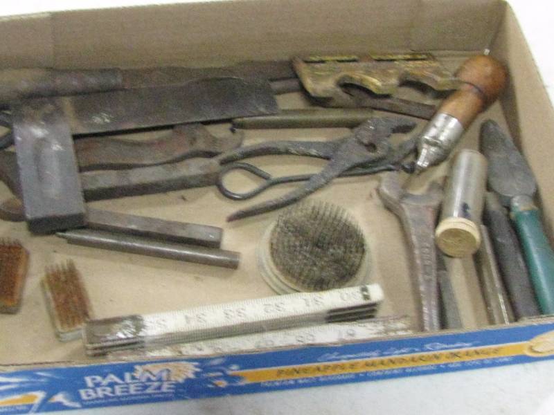 lot 85 image: Misc. tools