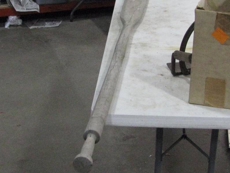 lot 93 image: Homemade Oar