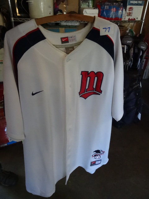 lot 77 image: XXL Minnesota Twins  Morneau Jersey...